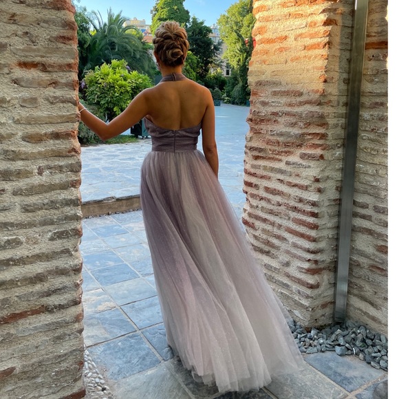 Mac Duggal halter ombré gown for wedding guest, prom, red carpet, evening event - Picture 4 of 4